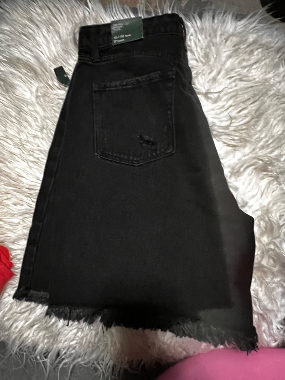 New Black Distressed Denim shorts with Raw Hem Sz 30 juniors $9